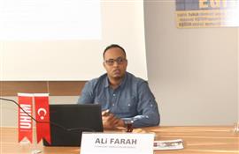 Ali Farah Küresel Sistemin Afrika’Daki Kolonyal Yaklaşımlarını Anlattı